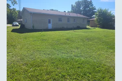 209 Kublick Drive, Benton Harbor, MI 49022 - Photo 12