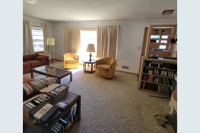 209 Kublick Drive, Benton Harbor, MI 49022 - Photo 2