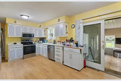 6530 S Jackson Road, Jackson, MI 49201 - Photo 14