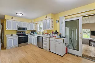 6530 S Jackson Rd, Jackson, MI 49201 - Photo 14