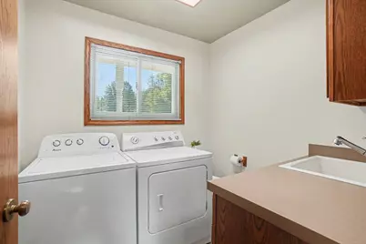 1233 Heather Drive, Holland, MI 49423 - Photo 16