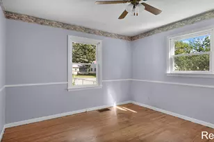 1650 Chapel St SW, Wyoming, MI 49519 - Photo 16