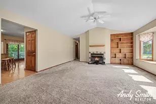 1414 6th St, Belding, MI 48809 - Photo 6