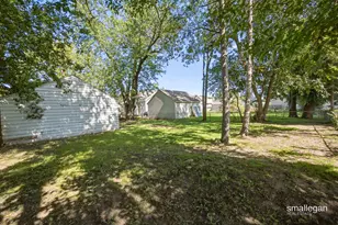 52 Freedom St SE, Wyoming, MI 49548 - Photo 32