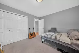 7234 Linden Rd, Fenton, MI 48430 - Photo 14