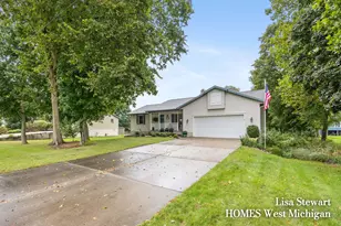 11025 56th Ave, Allendale, MI 49401 - Photo 2