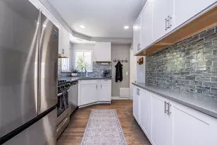 332 Normandy Rd, Royal Oak, MI 48073 - Photo 16