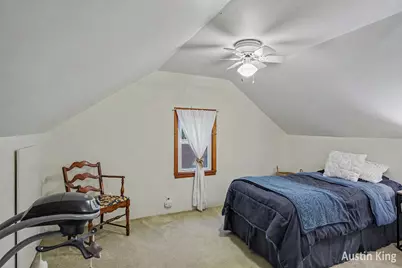 1026 Hollywood Street NE, Grand Rapids, MI 49505 - Photo 16