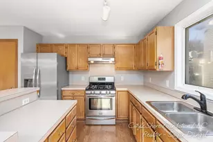 4600 Country Hill Dr SE, Kentwood, MI 49512 - Photo 8