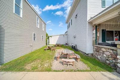 202 N Main Street, Evart, MI 49631 - Photo 6