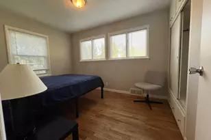 1119 Chrysler St, Kalamazoo, MI 49048 - Photo 8