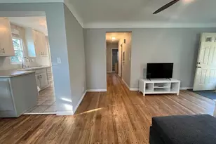 1119 Chrysler St, Kalamazoo, MI 49048 - Photo 6