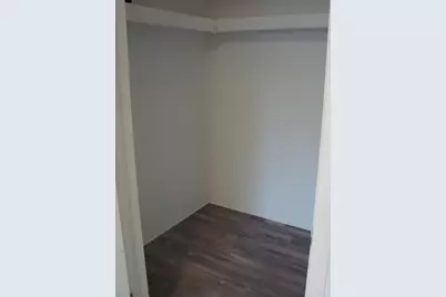 45250 Keding Street #303, Utica, MI 48317 - Photo 18