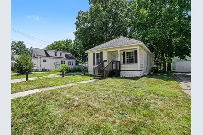 837 W Southern Avenue, Muskegon, MI 49441 - Photo 2