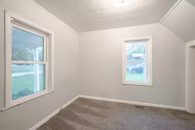 255 N Robinson Street, Lyons, MI 48851 - Photo 12