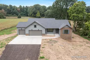 690 Pierce Rd, Plainwell, MI 49080 - Photo 2