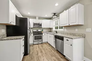 615 E Monroe St, Jackson, MI 49202 - Photo 6