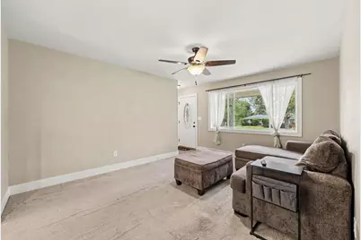615 E Monroe Street, Jackson, MI 49202 - Photo 4