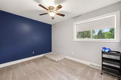 615 E Monroe Street, Jackson, MI 49202 - Photo 10