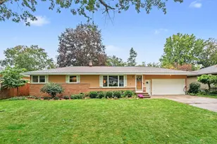 53 W 34th St, Holland, MI 49423 - Photo 1