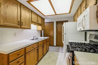 52 Old Mill Drive #5, Holland, MI 49423 - Photo 8