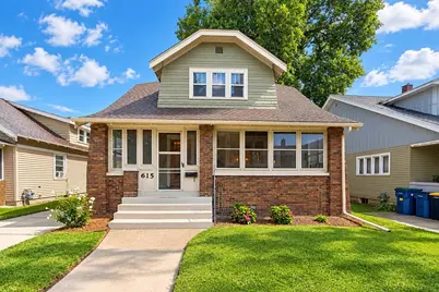 615 Diamond Avenue NE, Grand Rapids, MI 49503 - Photo 1