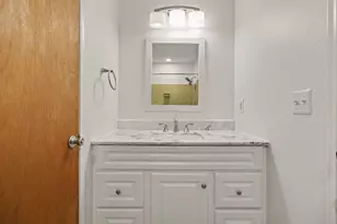 3555 Burbank Dr, Ann Arbor, MI 48105 - Photo 32