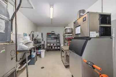 20022 Howard City Edmore Road, Howard City, MI 49329 - Photo 14