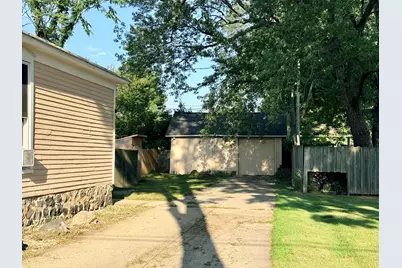 711 Maple Street, Three Rivers, MI 49093 - Photo 22