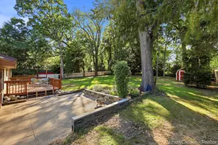 2525 Bristolwood Dr NW, Grand Rapids, MI 49544 - Photo 22