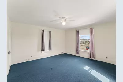 210 Cleveland Street, Manistee, MI 49660 - Photo 14