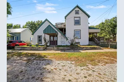 210 Cleveland Street, Manistee, MI 49660 - Photo 2