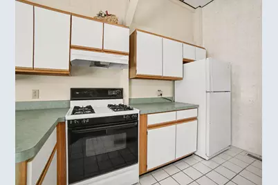 210 Cleveland Street, Manistee, MI 49660 - Photo 8