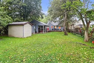 318 E Rouse St, Lansing, MI 48910 - Photo 22