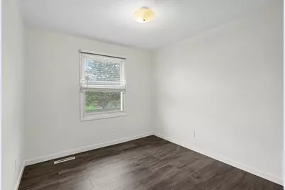 5881 Grand Traverse Lane, Portage, MI 49024 - Photo 10