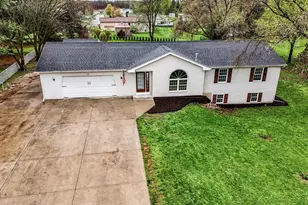 676 N 10th St, Plainwell, MI 49080 - Photo 26