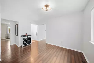 36457 Black Oak Dr, Westland, MI 48185 - Photo 10