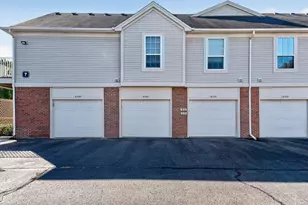 51731 Adler Park Dr W, Chesterfield, MI 48051 - Photo 32