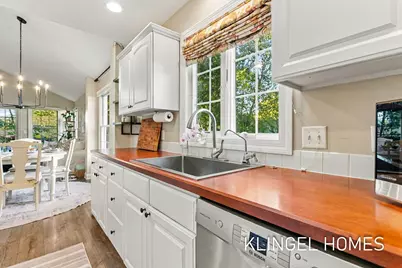 858 Bluff Creek Drive, Grand Haven, MI 49417 - Photo 16