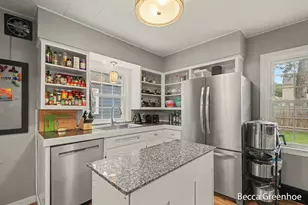 2448 Belfast Ave SE, Grand Rapids, MI 49507 - Photo 8