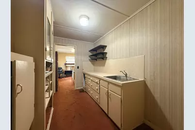 110 W Division Street, Dowagiac, MI 49047 - Photo 24