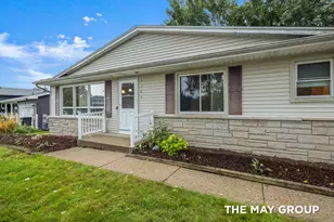 5366 Effingham Dr SE, Kentwood, MI 49508 - Photo 2