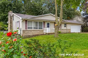 5366 Effingham Dr SE, Kentwood, MI 49508 - Photo 1