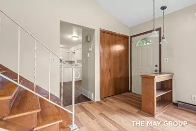 5366 Effingham Drive SE, Kentwood, MI 49508 - Photo 6