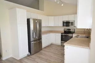 3015 Mandarin Grove Ln, Kalamazoo, MI 49004 - Photo 10