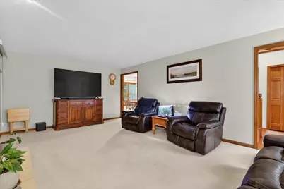6325 Knoll Drive, Middleville, MI 49333 - Photo 10