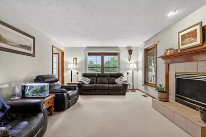 6325 Knoll Drive, Middleville, MI 49333 - Photo 12