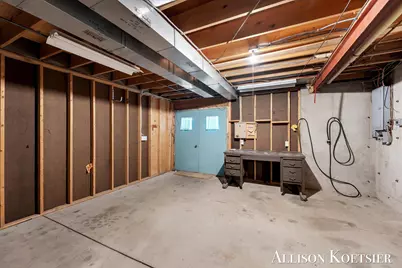3890 Walker Avenue NW, Grand Rapids, MI 49544 - Photo 40