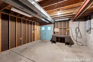 3890 Walker Ave NW, Grand Rapids, MI 49544 - Photo 40