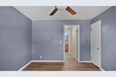 11 W McKinley Avenue, Zeeland, MI 49464 - Photo 14